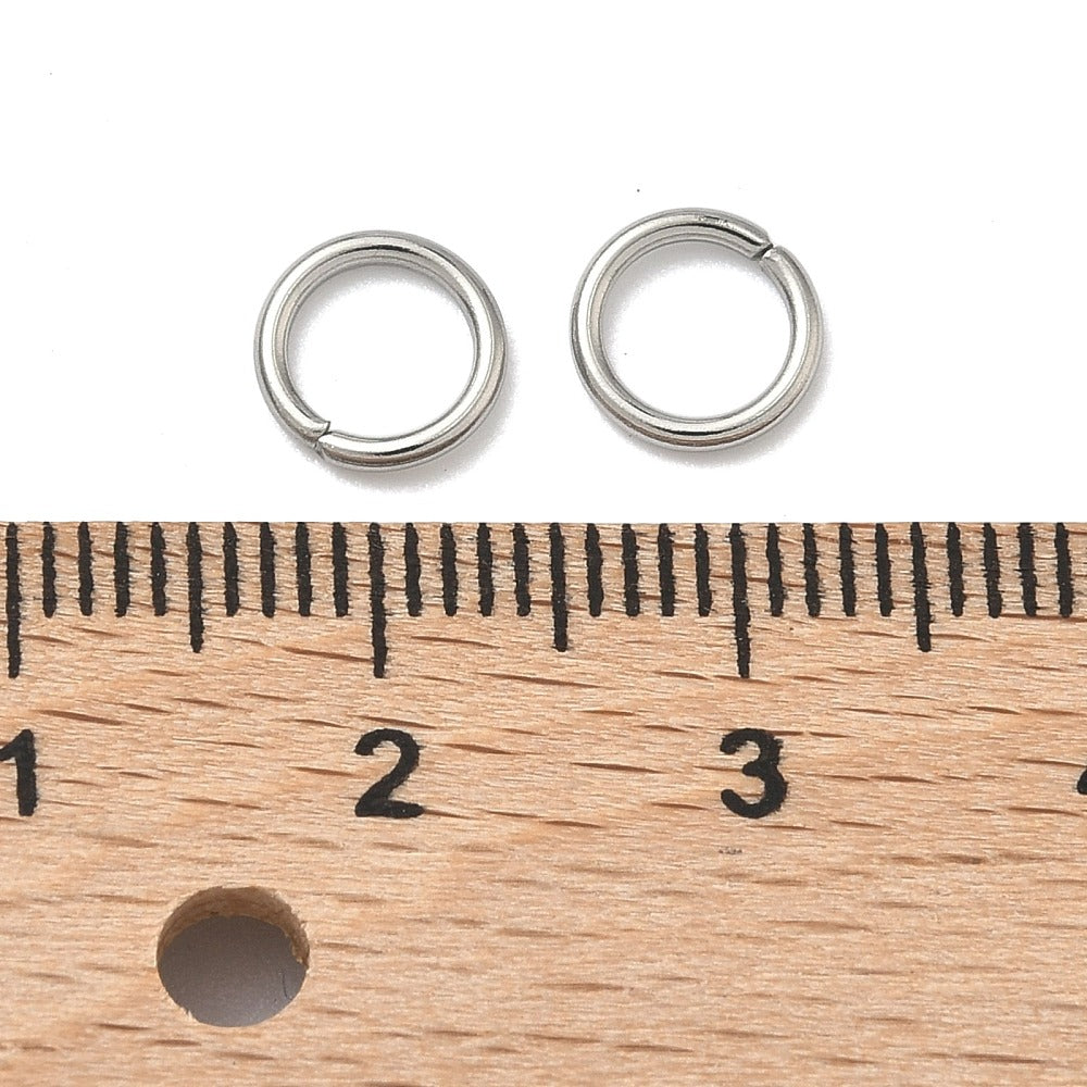 Tarnish Resistant 304-Stainless Steel Jump Rings 7x1 MM (100 Pieces, 10 Grams) 18 Gauge Silver Color For Jewellery Making [ac-jwlsupp-00017-m8]