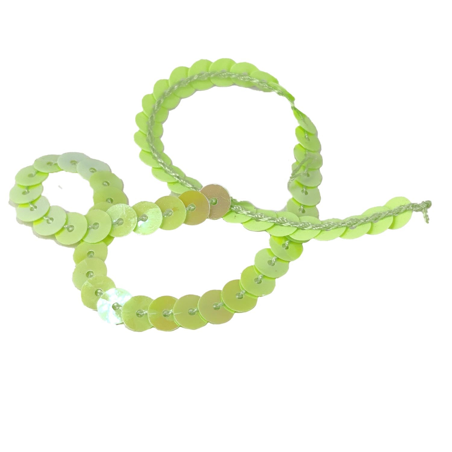 Sequins Chain Rolls (10 Meters) Shine Reflective Light Green 6 MM Round Paillettes For Sewing Accessories Garment Ornament Decorative Embellishments [ac-sewsupp-00010-m10]