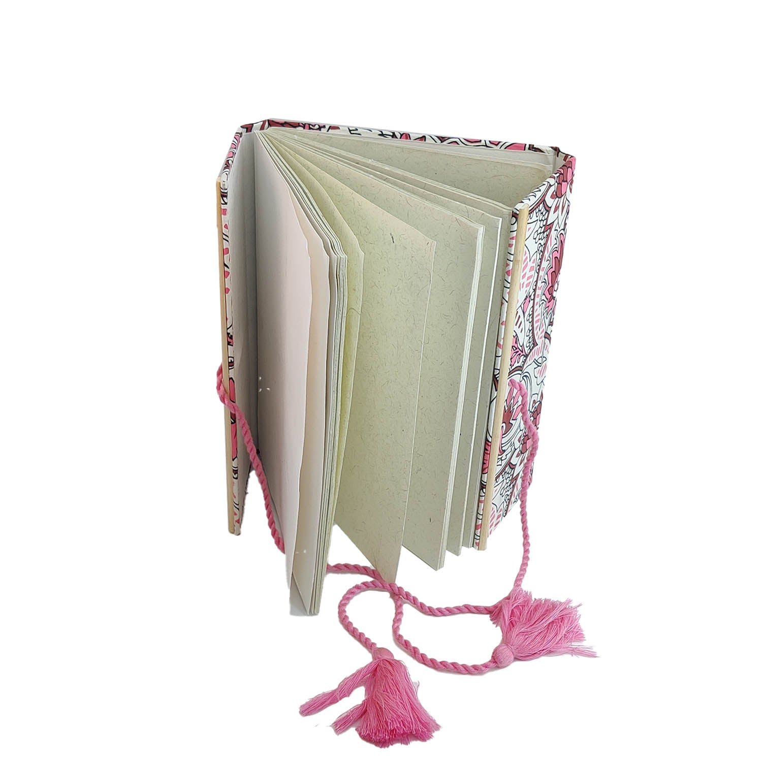 Handmade Vintage Journal Notebook (1 PC x 50 Pages) 6x8 Inch Bamboo Sticks Organic Cotton Papers Thread Tassle Lock Personal Gifts Multicolor [jefs-offcstnry-00003-m11]