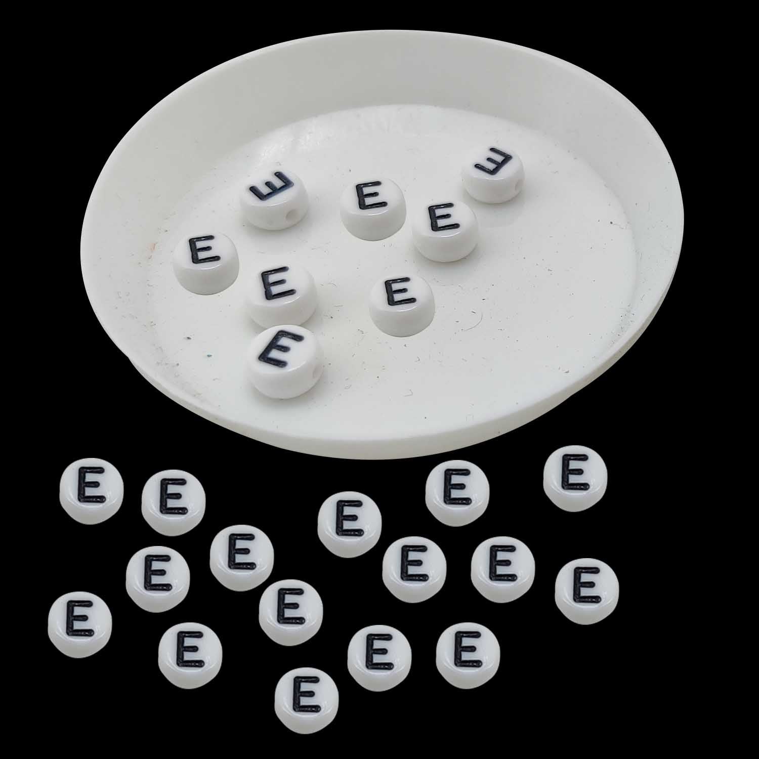 Acrylic Letter Alphabet Beads 7x4 MM White Hole Size 1 MM Flat Round For Jewellery Making DIY Crafts Keychains Decoration [ac-bds-00084]