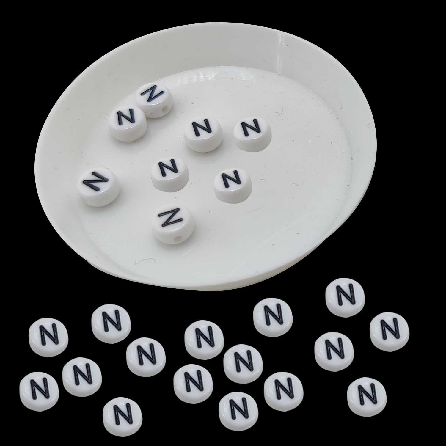 Acrylic Letter Alphabet Beads 7x4 MM White Hole Size 1 MM Flat Round For Jewellery Making DIY Crafts Keychains Decoration [ac-bds-00084]