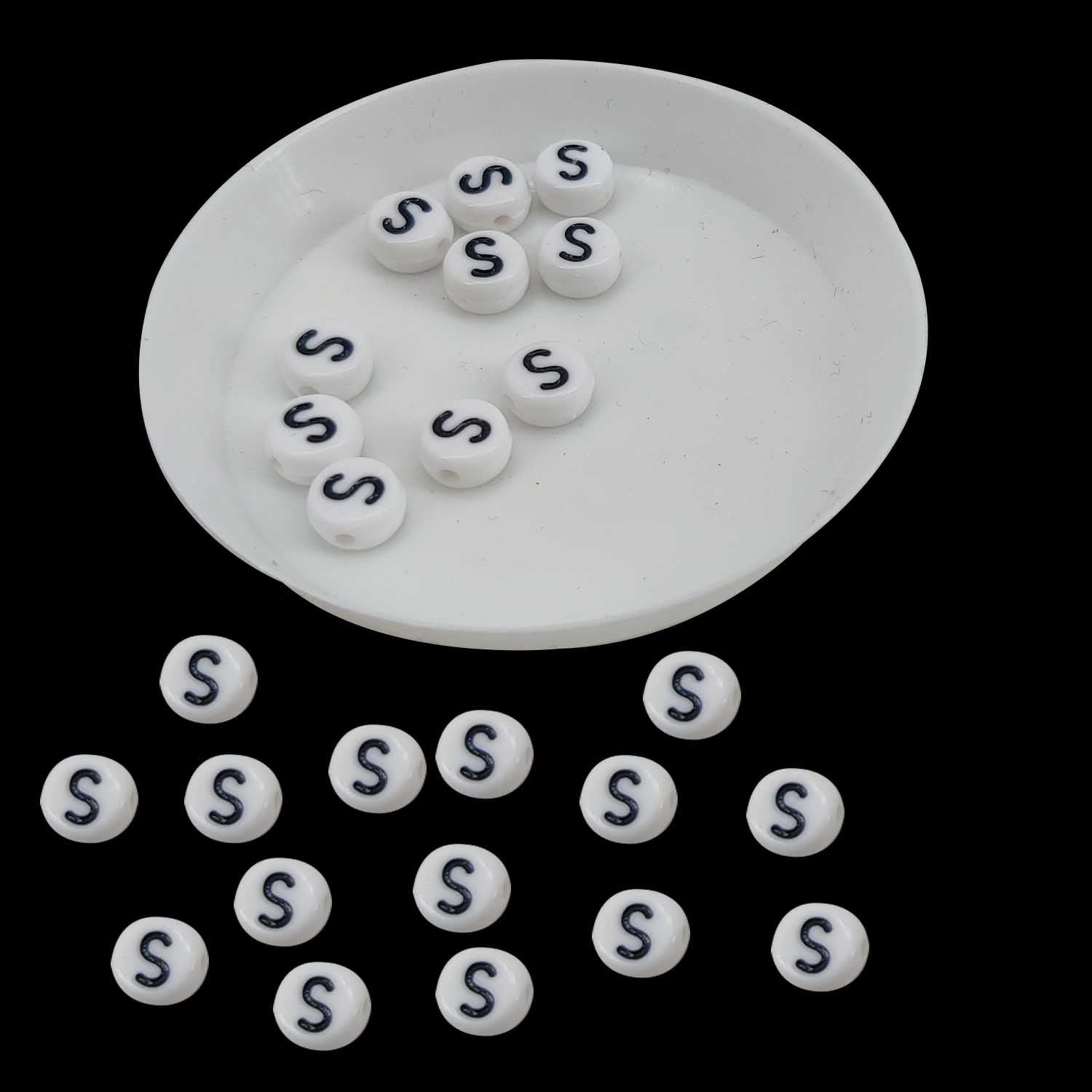 Acrylic Letter Alphabet Beads 7x4 MM White Hole Size 1 MM Flat Round For Jewellery Making DIY Crafts Keychains Decoration [ac-bds-00084]