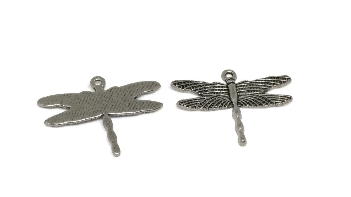 Jewelry Mini Pendant Alloy Craft Charms 35x28x2xmm Dragon Fly Antique Silver Color (Pack of 10 pieces) [ac-charm-00001-m120]