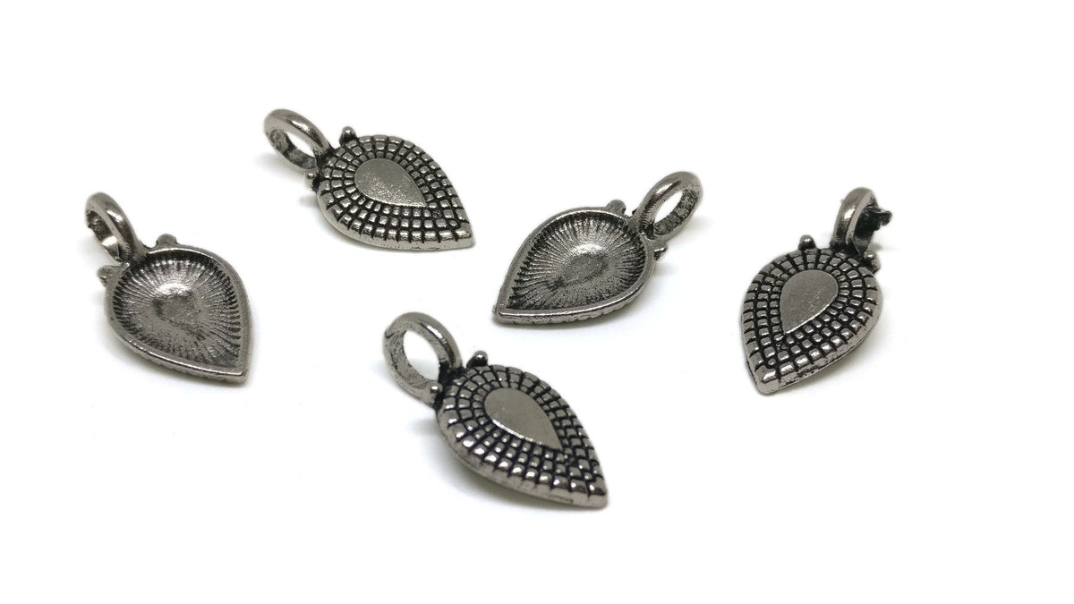 Metal Alloy Pendant Bails (Pack of 10 pieces) 18x9 mm Flat Drop Antique Silver Color For Jewellery Making  [ac-jwlsupp-00009-m4]