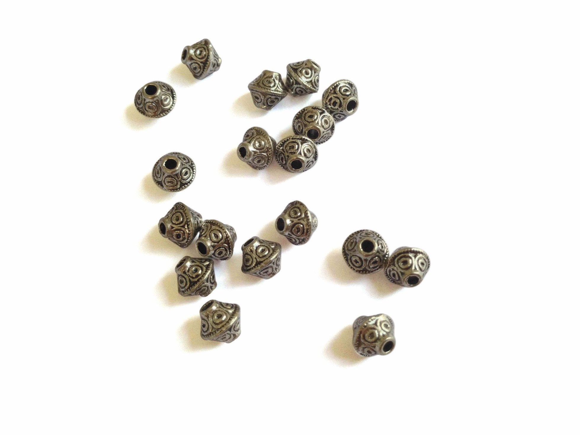 Metal Alloy Bead Spacers 7x6mm Bicone Antique Silver Color (10 Grams, 20 Pieces) For Jewellery Making [ac-jwlsupp-00031-m1]