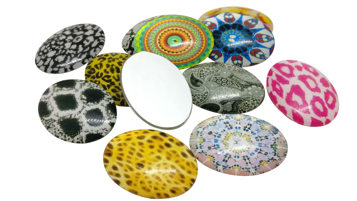 Glass Patches Embellishments Cabochons Random Assorted Design Print 40x30x7xmm Oval Random Assorted Color (Pack of 4 pieces) [jefs-embelshcabo-00002-m3]