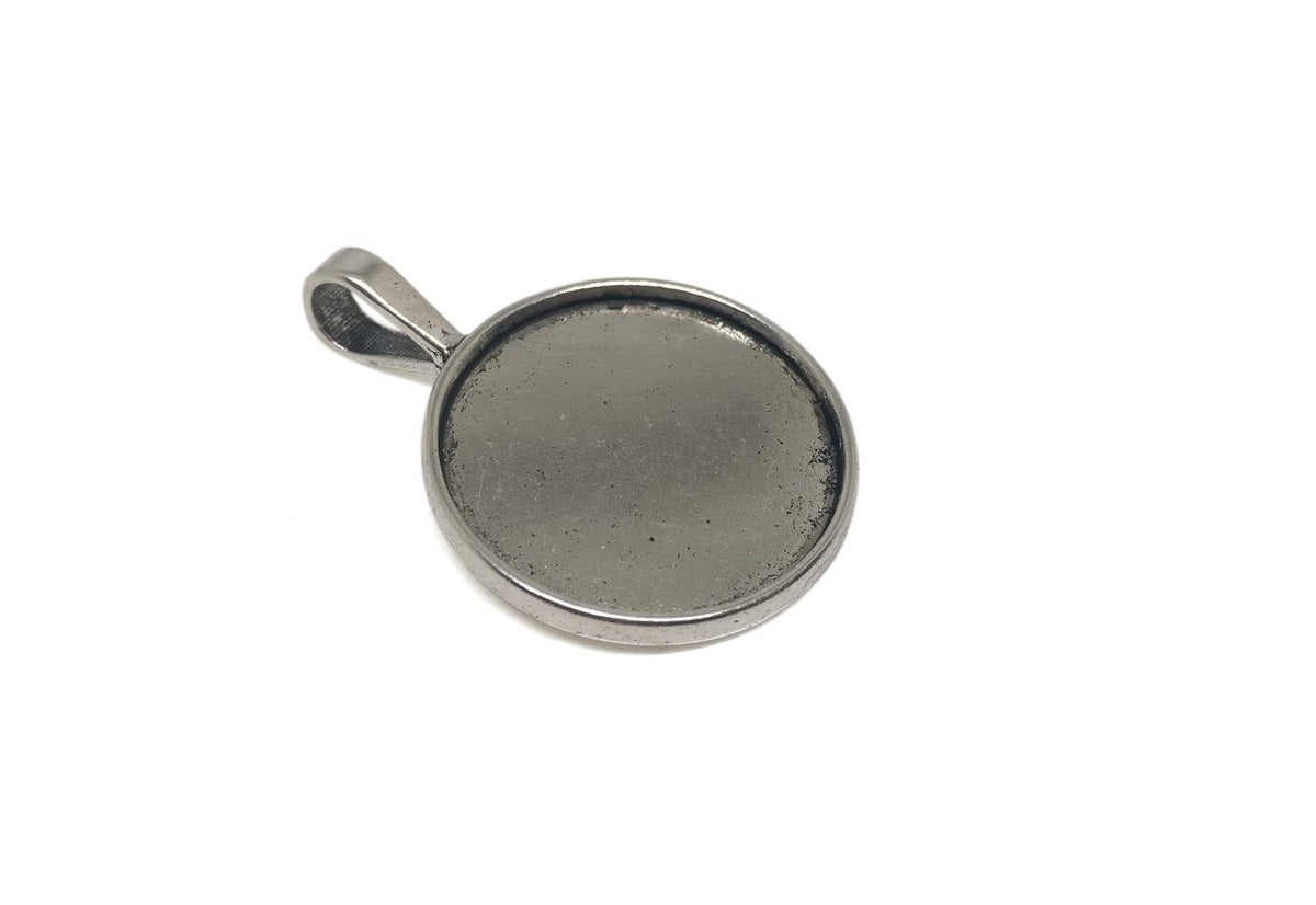 Jewelry Metal Alloy Pendant Base 27mm (Holds 25mm Round Embellishments) Round Antique Silver Color (Pack of 2 pieces) [jefs-pndt-gnrl-00129-m21]